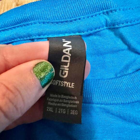 Gun Lover shirt it’s not a gun it identifies as… funny gun shirts 2nd amendment - Picture 4 of 5